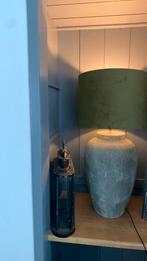 Grote Lamp van steen beton look. met kap, Huis en Inrichting, Lampen | Vloerlampen, Ophalen, Zo goed als nieuw, Overige materialen