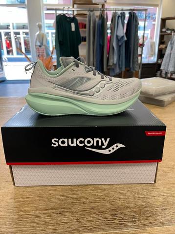 Saucony Omni 22 beschikbaar voor biedingen