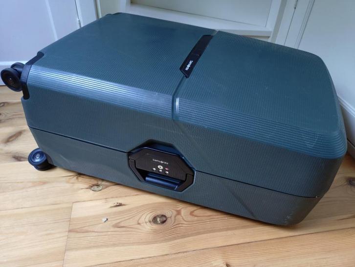 Donkergroene Samsonite Magnum eco spinner 81 cm, Sieraden, Tassen en Uiterlijk, Koffers, Gebruikt, Hard kunststof, 70 cm of meer