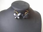 oorbellen van zwarte vlinders met goudkleurige oorhaken, Sieraden, Tassen en Uiterlijk, Oorbellen, Overige materialen, Hangers
