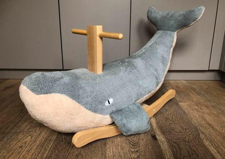 Bloomingville Schommel Moby: Walvis schommel voor peuter, Kinderen en Baby's, Speelgoed | Hobbelfiguren, Zo goed als nieuw, Ophalen