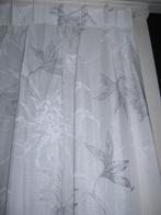 Mooi nieuw gordijn van 2.50 X 1.80 hoog ., Nieuw, Ophalen of Verzenden, 200 cm of meer, Grijs