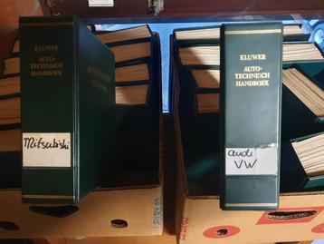 Serie auto technische handboeken.  beschikbaar voor biedingen
