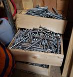 Bouten, Doe-het-zelf en Verbouw, IJzerwaren en Bevestigingsmiddelen, Ophalen, Zo goed als nieuw, Minder dan 50 mm, Bouten of Moeren
