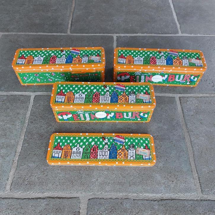 2 Peijnenburg Ontbijtkoek Blikken + 1 Losse Deksel, Verzamelen, Blikken, Zo goed als nieuw, Overige, Ophalen of Verzenden