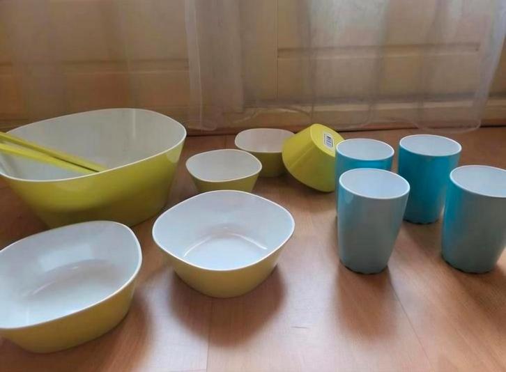 Mepal servies set, Huis en Inrichting, Keuken | Servies, Zo goed als nieuw, Kop(pen) en/of Schotel(s), Overige stijlen, Ophalen of Verzenden