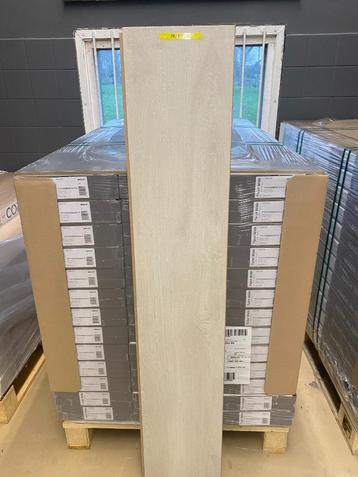 Direct ophalen | Pallet uitverkoop laminaat 8mm | Utrecht beschikbaar voor biedingen