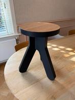 Deaign krukje massiwf hout, Huis en Inrichting, Krukjes, Ophalen of Verzenden, Hout