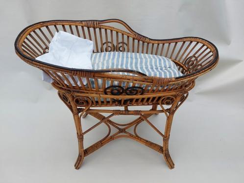 Rotan Fifties Poppenwieg Pop Wieg Vintage Nostalgisch 2-d., Kinderen en Baby's, Speelgoed | Poppen, Zo goed als nieuw, Overige typen