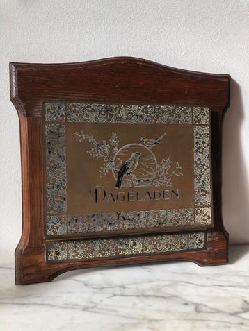 Antieke Dagbladenhouder Art Deco/Nouveau 1920s vogels beschikbaar voor biedingen