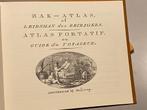 Zak-Atlas of Leidsman des Reizigers (1794), Boeken, Atlassen en Landkaarten, Overige atlassen, Ophalen of Verzenden, Zo goed als nieuw