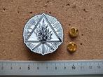 Behemoth leuke  shaped pin badge speld n4  metal, Verzenden, Nieuw, Overige typen