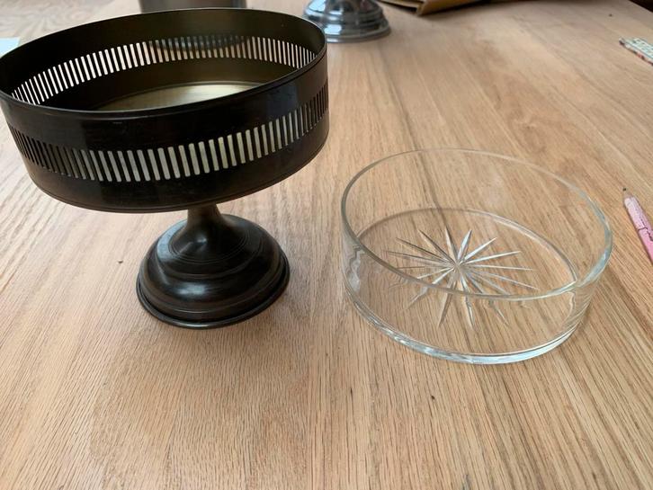Antieke Koperen Voet met Kristallen Schaal, Antiek en Kunst, Antiek | Glas en Kristal, Ophalen of Verzenden