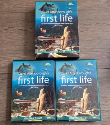 BBC Earth David Attenborough's First Life DVD box beschikbaar voor biedingen