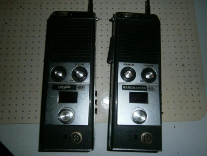 2 Portofoons 27 Mhz 5 Watt AM 40 ch Hy-Gain 40 Handmaster 40, Telecommunicatie, Portofoons en Walkie-talkies, Gebruikt, Portofoon of Walkie-talkie