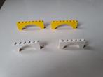 Vier bruggetjes van Lego: wit en geel., Gebruikt, Ophalen of Verzenden, Lego, Losse stenen