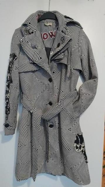 Desigual trenchcoat WOW winterjas maat 40 beschikbaar voor biedingen