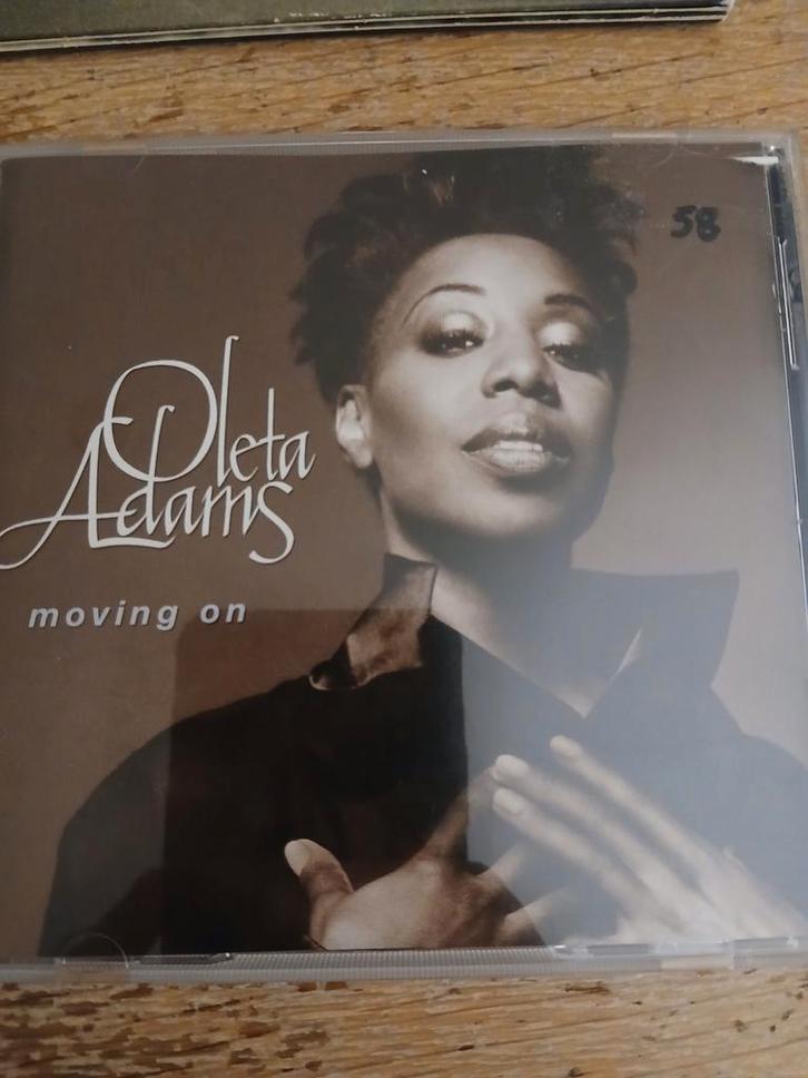 CD Oletha Adams - Moving On, Cd's en Dvd's, Cd's | R&B en Soul, Zo goed als nieuw, 2000 tot heden, Ophalen of Verzenden