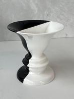 La petite Tête à Fleur vaas Paul Baars design bloemenvaas, Huis en Inrichting, Woonaccessoires | Vazen, Kunststof, Gebruikt, Zwart