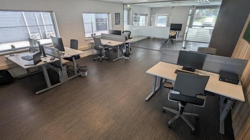 4 Gispen bureaus + 2 zit/sta bureaus + stoelen + wanden, Zakelijke goederen, Kantoor en Winkelinrichting | Kantoorartikelen, Complete inventaris