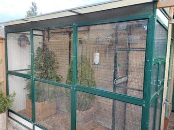 Volière  beschikbaar voor biedingen