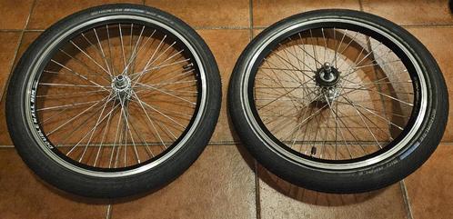Fietsonderdelen - wielen, remmen en zadel, Fietsen en Brommers, Fietsonderdelen, Zo goed als nieuw, Algemeen, Wiel, Verzenden