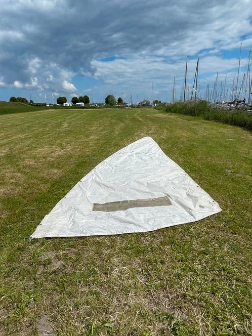 Grootzeil in nette conditie. AL: 1080, VL: 970, OL: 340, Watersport en Boten, Zeilen en Zeiltoebehoren, Gebruikt, Grootzeil, 15 tot 30 m²