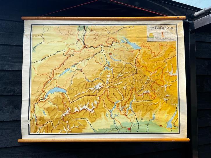 Bos atlas-serie wandkaart schoolkaart Zwitserland, Antiek en Kunst, Antiek | Schoolplaten, Aardrijkskunde, Ophalen of Verzenden