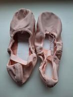 Decathlon balletschoenen maat 38 (valt kleiner), Sport en Fitness, Ballet, Ophalen of Verzenden, Zo goed als nieuw, Schoenen