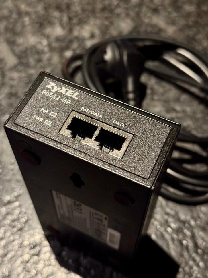 Zyxel PoE injector PoE12-HP 30W, Computers en Software, Netwerk switches, Zo goed als nieuw, Ophalen