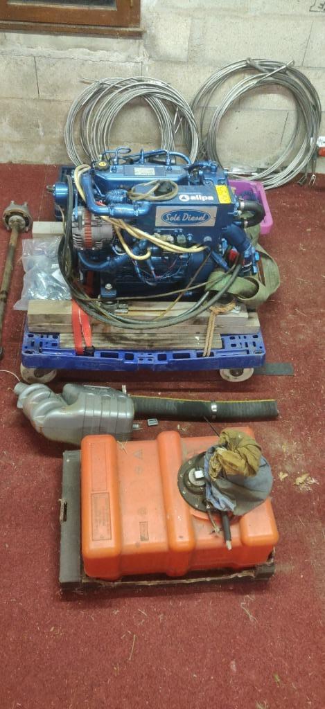 Sole Mini 29 inboord diesel, Watersport en Boten, Buiten- en Binnenboordmotoren, Zo goed als nieuw, Diesel, 10 tot 30 pk, Verzenden