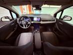 BMW 2-serie Active Tourer 218i 1 JAAR BOVAG GARANTIE, Auto's, Euro 6, Lichtsensor, 1445 kg, Wit