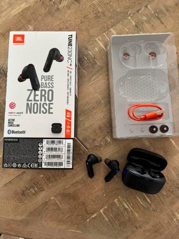 JBL Tune 230 NC TWS beschikbaar voor biedingen