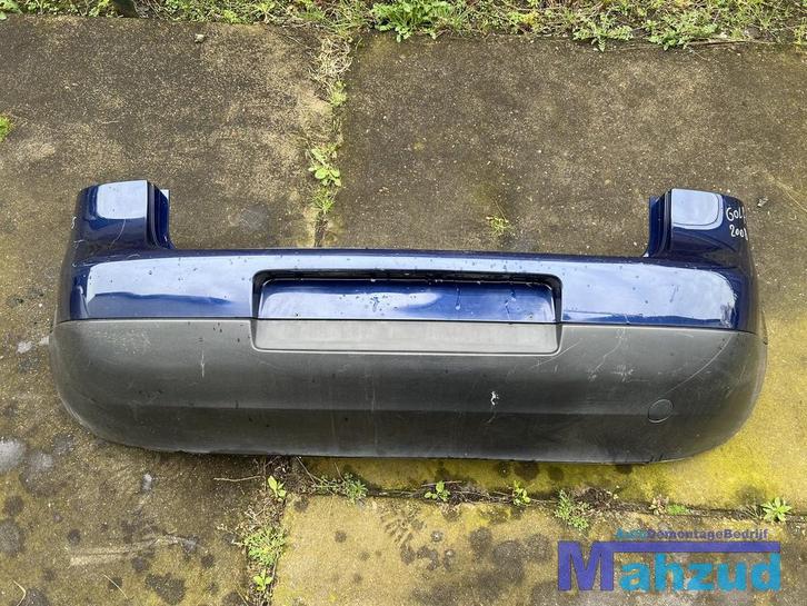 VW GOLF 5 LD5Q Blauw achterbumper 2003-2009, Auto-onderdelen, Carrosserie en Plaatwerk, Bumper, Volkswagen, Achter, Gebruikt, Ophalen of Verzenden