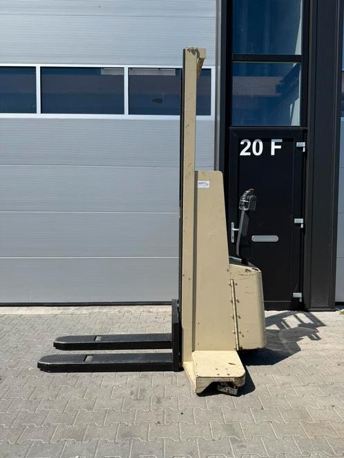 Elektrische stapelaar Crown | Dubbele accu | 4 meter, Zakelijke goederen, Machines en Bouw | Heftrucks en Intern transport, Stapelaar