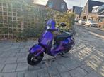 Unieke Vespa GTS 300, Motoren, LED Verlichting, Scooter, 300 cc, Particulier