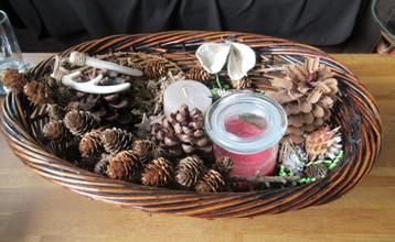 Mooie rieten mand beschikbaar voor biedingen