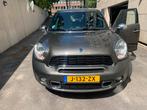 Mini Countryman 2.0 D 143pk All4 2011 Grijs, Auto's, 1995 cc, 1370 kg, 108 €/maand, Bruin