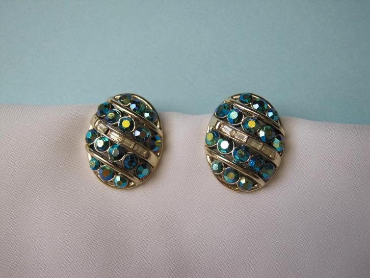 Oorbellen Coro pegasus/ groen/blauw aurora, Sieraden, Tassen en Uiterlijk, Oorbellen, Zo goed als nieuw, Overige materialen, Overige kleuren