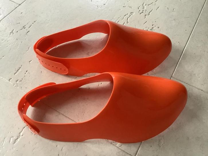 Oranje overklompen klompen over schoenen koningsdag EK WK, Hobby en Vrije tijd, Feestartikelen, Zo goed als nieuw, Oranje of Koningsdag