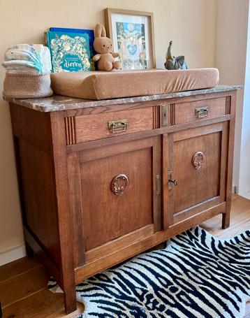Antieke commode / dressoir marmer blad beschikbaar voor biedingen