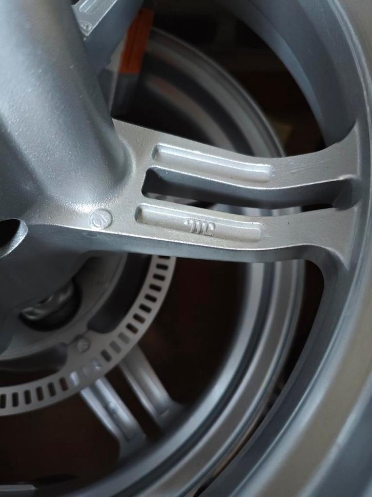 Nette velgen Burgman 2006, Motoren, Onderdelen | Suzuki, Ophalen