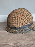 Mooie m53 helm van het Nederlandse leger!, Onbekend, Pet, Gedragen, One size fits all