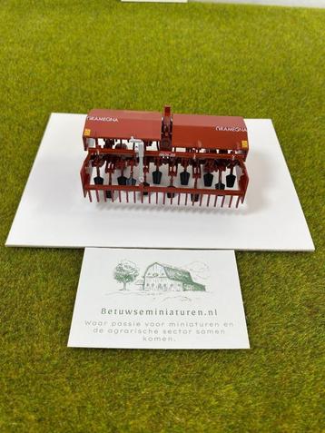 Gramegna V86/36-300 spitmachine beschikbaar voor biedingen