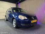 Volkswagen Polo 1.4-16V Trendline, Voorwielaandrijving, Gebruikt, 4 cilinders, Blauw