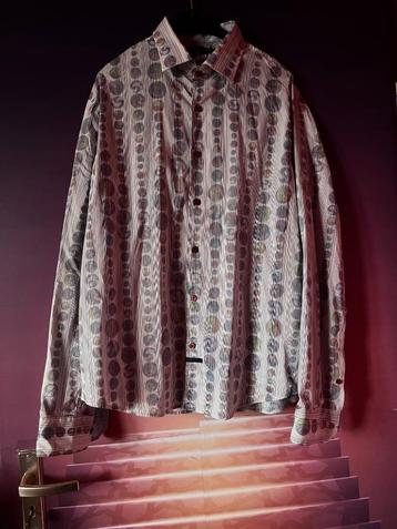 Nieuw overhemd XL van het dure merk Desigual nu 22€ beschikbaar voor biedingen