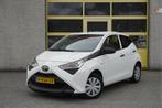 Toyota Aygo 1.0 VVT-i X-Fun BJ2020 Led | Audio | Airco | Stu, Voorwielaandrijving, Stof, Gebruikt, 4 stoelen