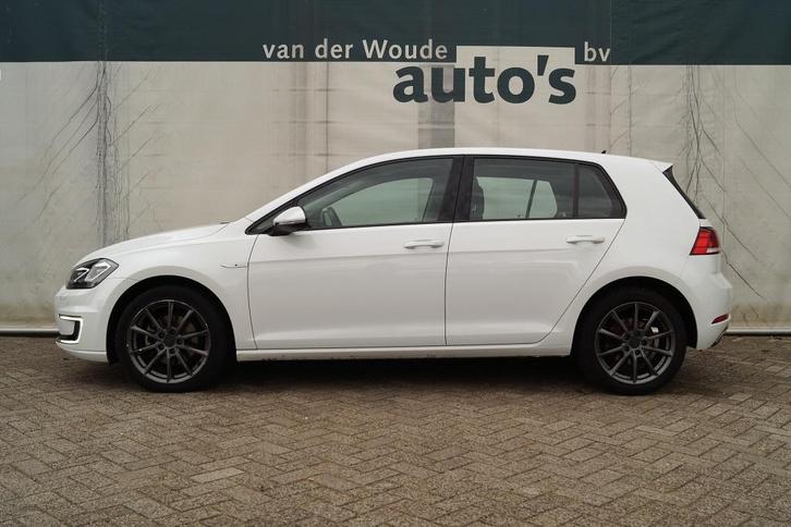 Volkswagen e-Golf 136pk Automaat -NAVI-ACC-LED-ECC-PDC-, Auto's, Volkswagen, Bedrijf, Golf, ABS, Adaptive Cruise Control, Airbags