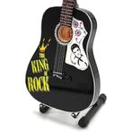 Elvis Presley king of rock miniatuur gitaar van hout 25cm, Info@deconoord.nl, Verzenden, Deco Noord, Nieuw