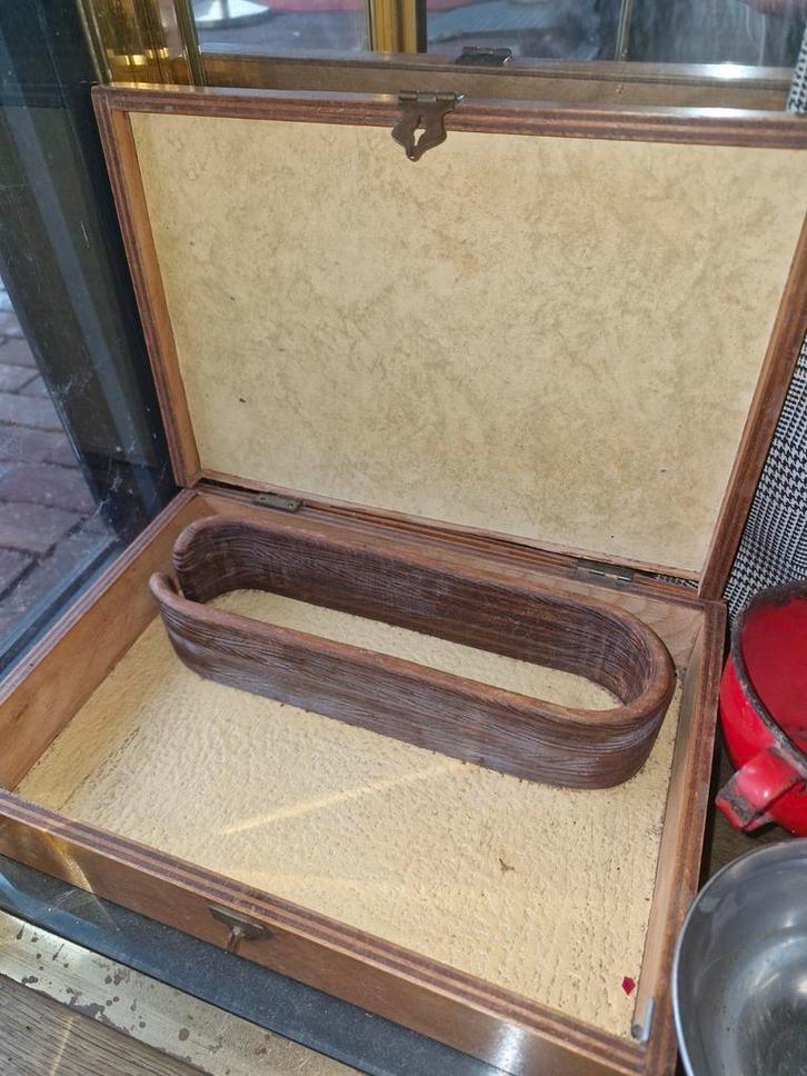 antick barber Vintage Houten Doos met Inhoud, Antiek en Kunst, Antiek | Overige Antiek, Ophalen of Verzenden
